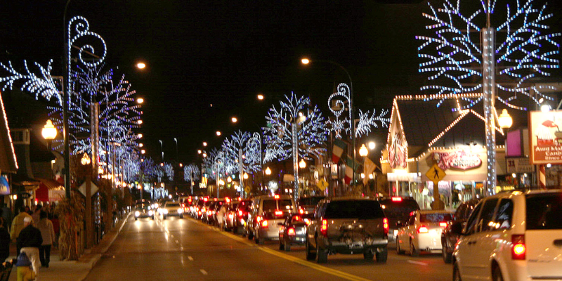 The Ultimate Guide to Celebrating the Holidays in Knoxville TN